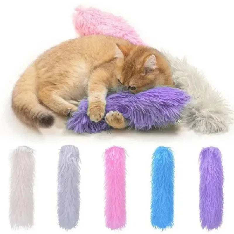 interaktive catnip pluhs cat toy for indoor cats